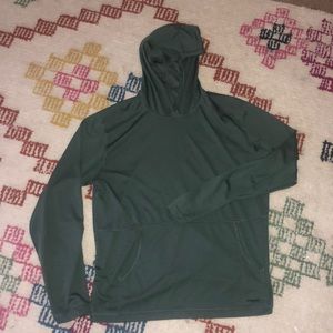 Men’s Patagonia green hoodie